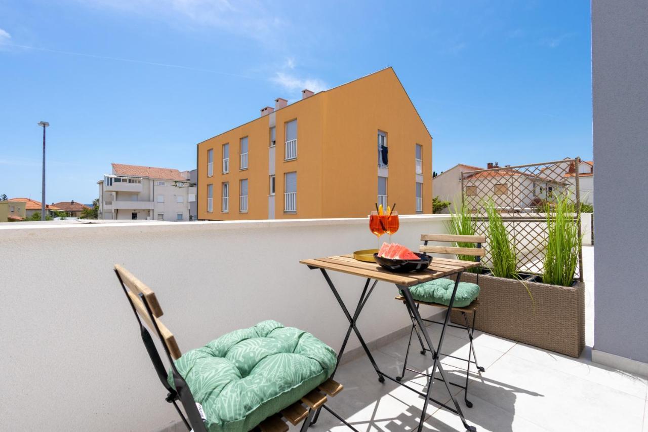 Bonaca Apartments With Terrace And Private Parking Kaštela Eksteriør bilde